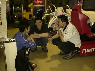 ���k���E�E